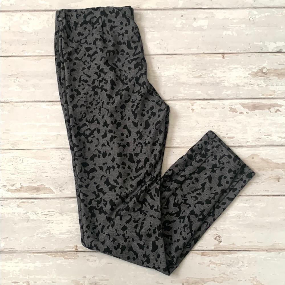 Womenโs L/G Slacks Dress Pants Work Business Casual Black Gray Print Large
